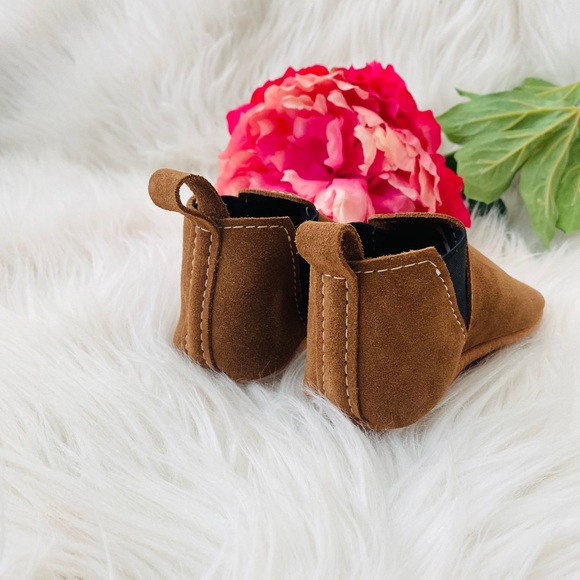 NEW | Freshly Picked Baby/Toddler Suede Chelsea Boots - Picture 4 of 7